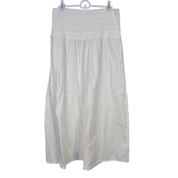 NEW NWT Women's Old Navy White Gauze Maxi Skirt Smocked Waist | Size Medium - Picture 1 of 9
